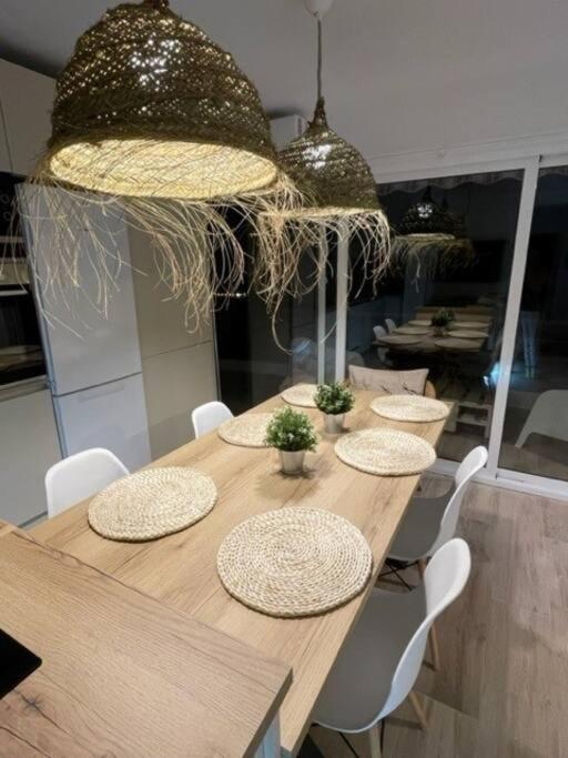 Miami Playa Precioso Apto Miami Primera Linia Playa Cala De Las Sirenas, Con Wifi Y Netflix, Adecuado Para Teletrabajar מראה חיצוני תמונה