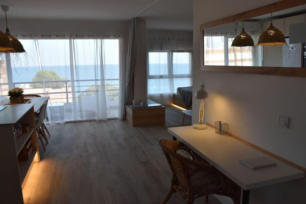 Miami Playa Precioso Apto Miami Primera Linia Playa Cala De Las Sirenas, Con Wifi Y Netflix, Adecuado Para Teletrabajar מראה חיצוני תמונה